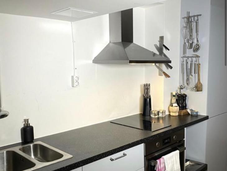 Bostad Mysig lägenhet precis utanför tullarna Stockholm
