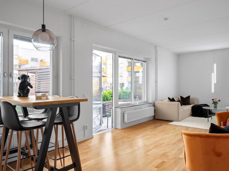 Bostad Ursviks allé Sundbyberg