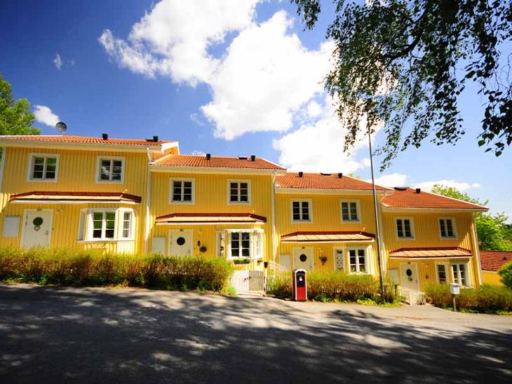 Bostad Auragatan Flen