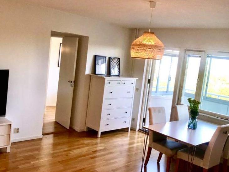 Bostad Hallonbergsplan Sundbyberg