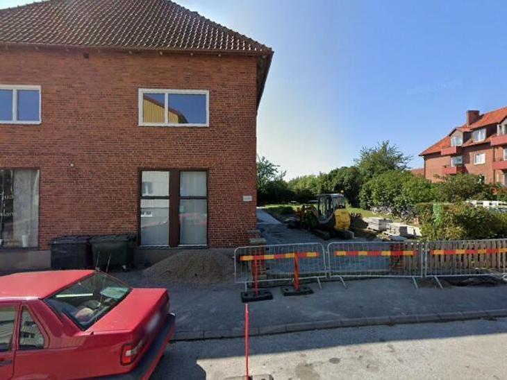 Döbelnsgatan - Solbacken-hälsobacken, Ystad