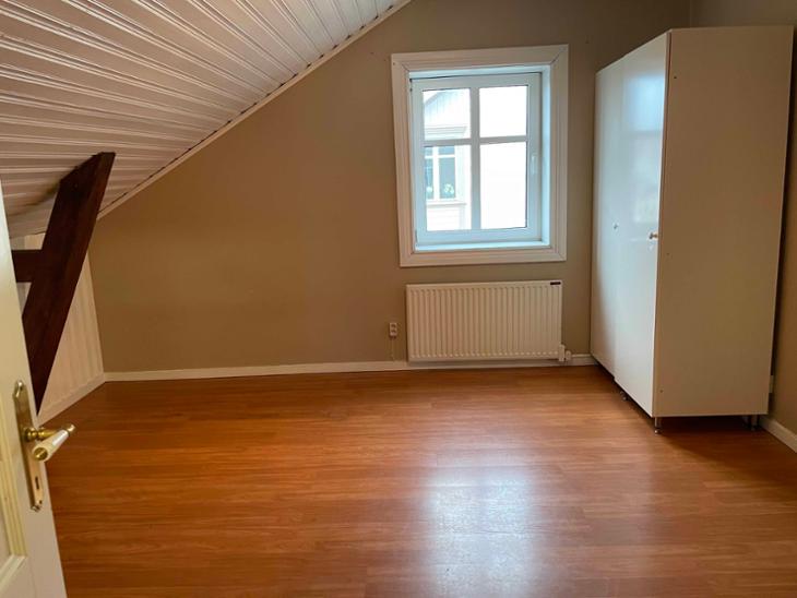 Bostad Karlagatan 4 Vara