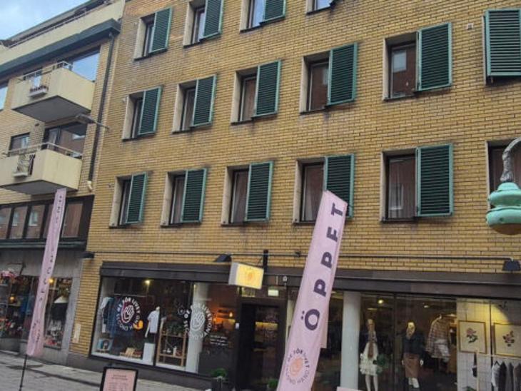 Gamla gatan 8 - Nikolai, Örebro