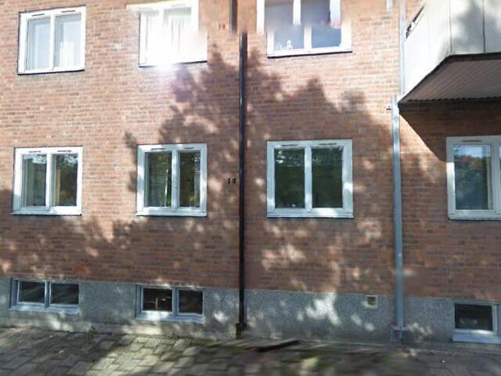 Scheelegatan 31C - Byjorden-nibbles- backe, Köping