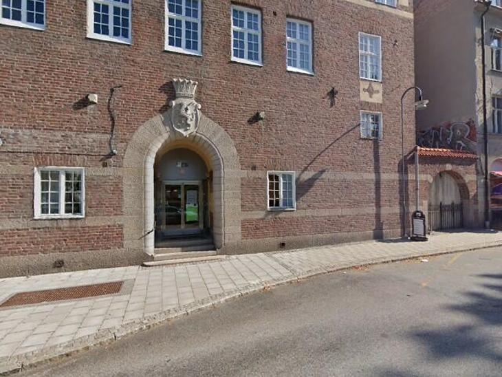 Västervikstorget 2 - Storgärdet-tallåsen-tosterö, Strängnäs