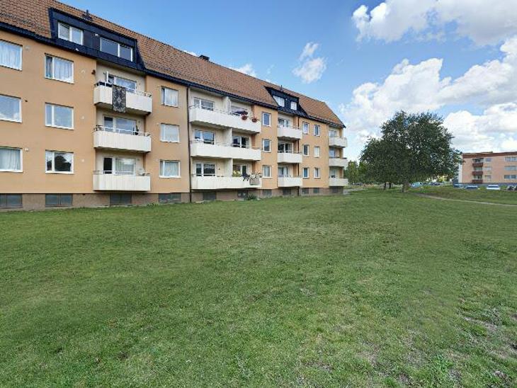 Snevringevägen - Hallstahammar