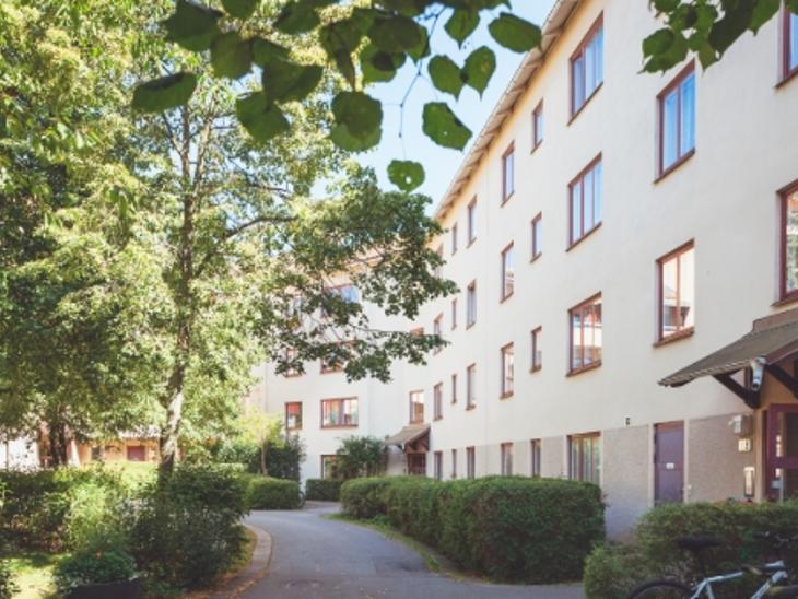 Bostad Skvadronsbacken Sundbyberg
