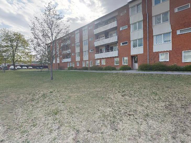 Berggatan - Skuggan-gärdesta, Sala